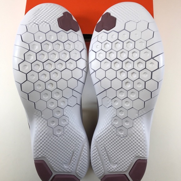 New! Women’s Nike Flex Experience Run 8 - Picture 4 of 5